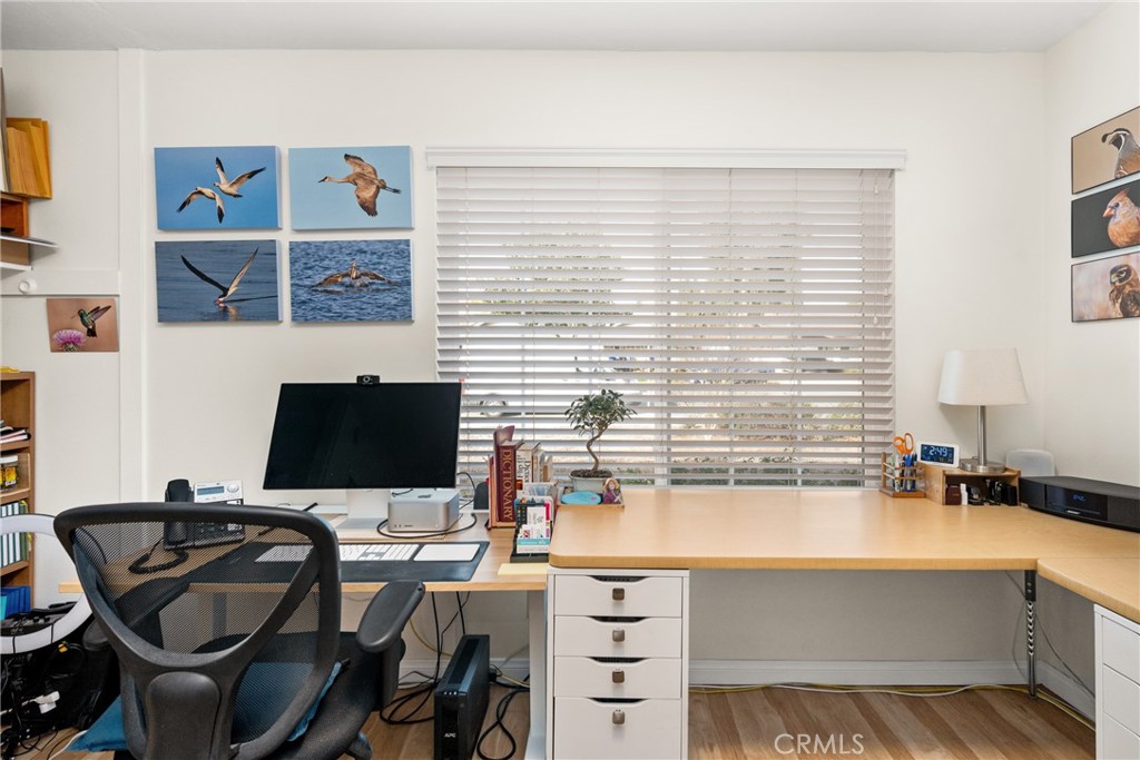 120 Laurelwood Avenue