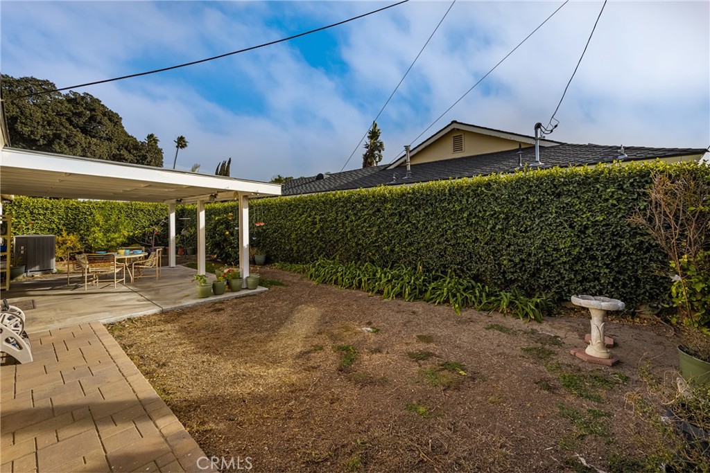 120 Laurelwood Avenue