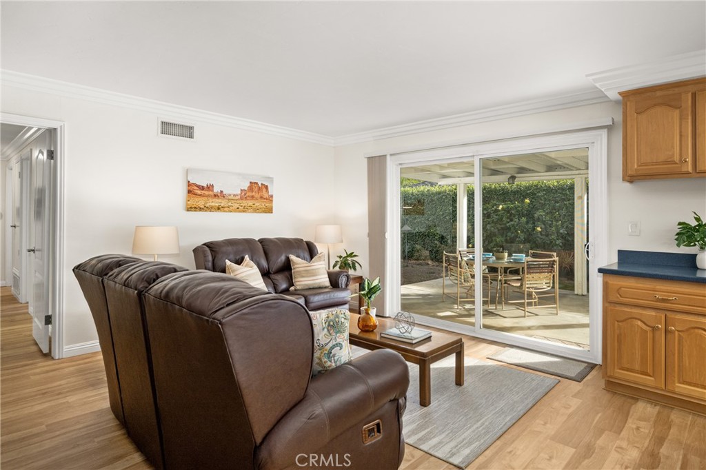 120 Laurelwood Avenue