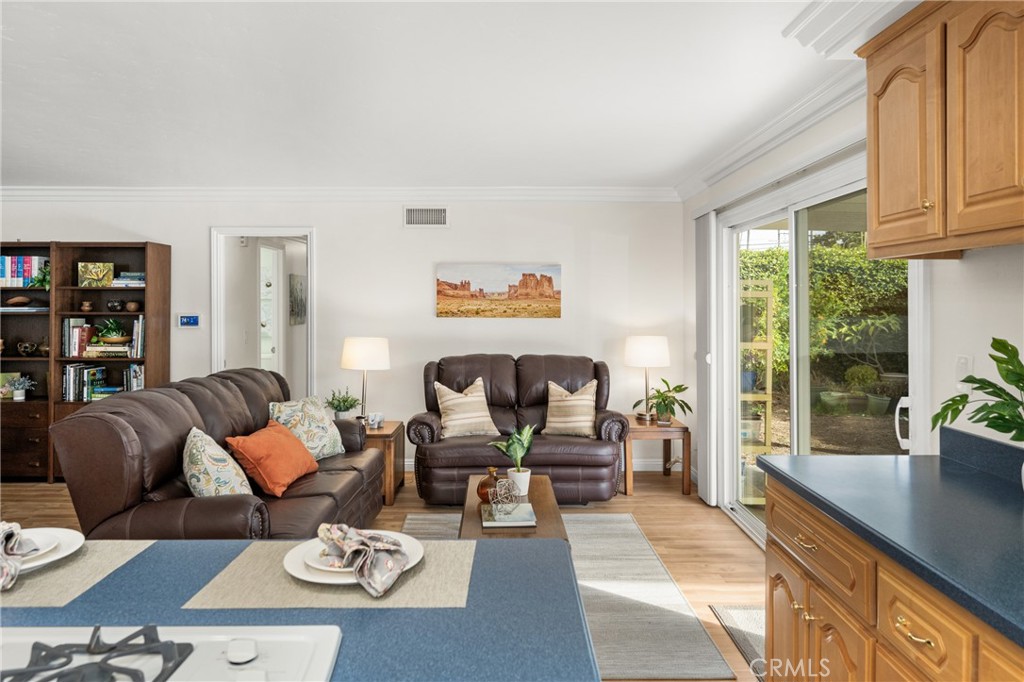 120 Laurelwood Avenue