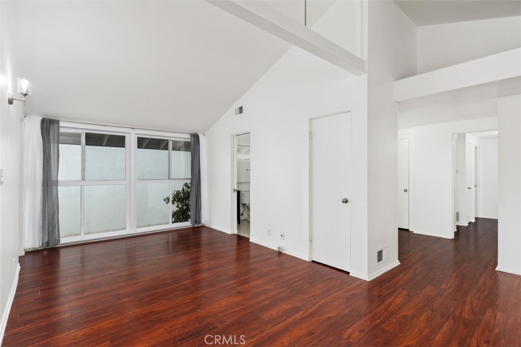 1420 W Katella Avenue