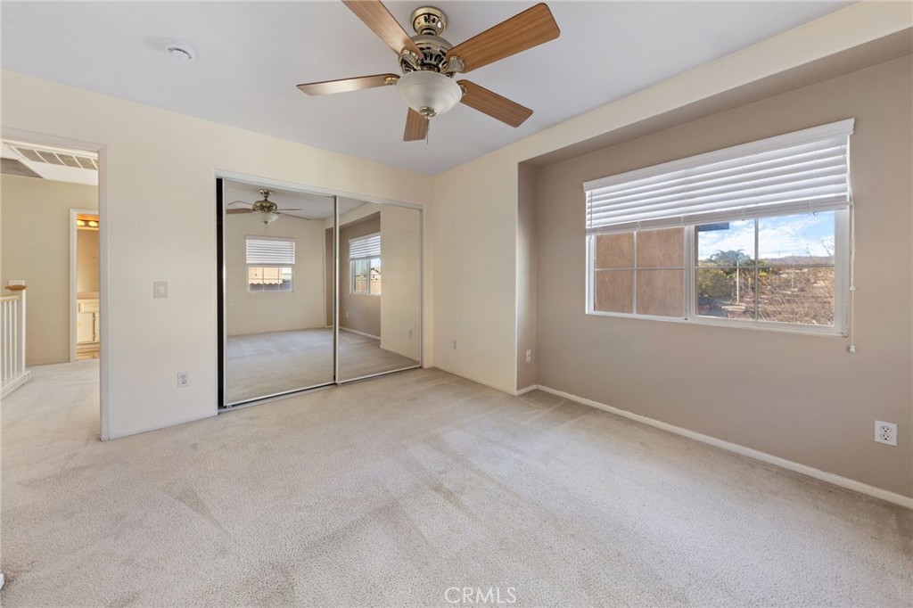 2219 Glimmer Way