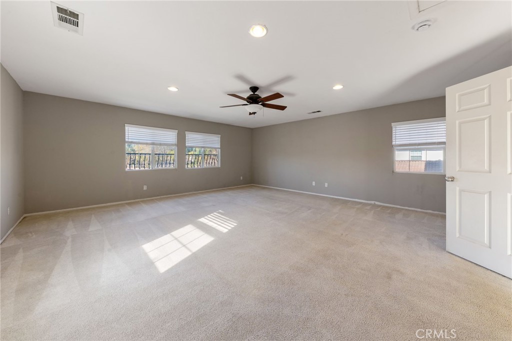 2219 Glimmer Way
