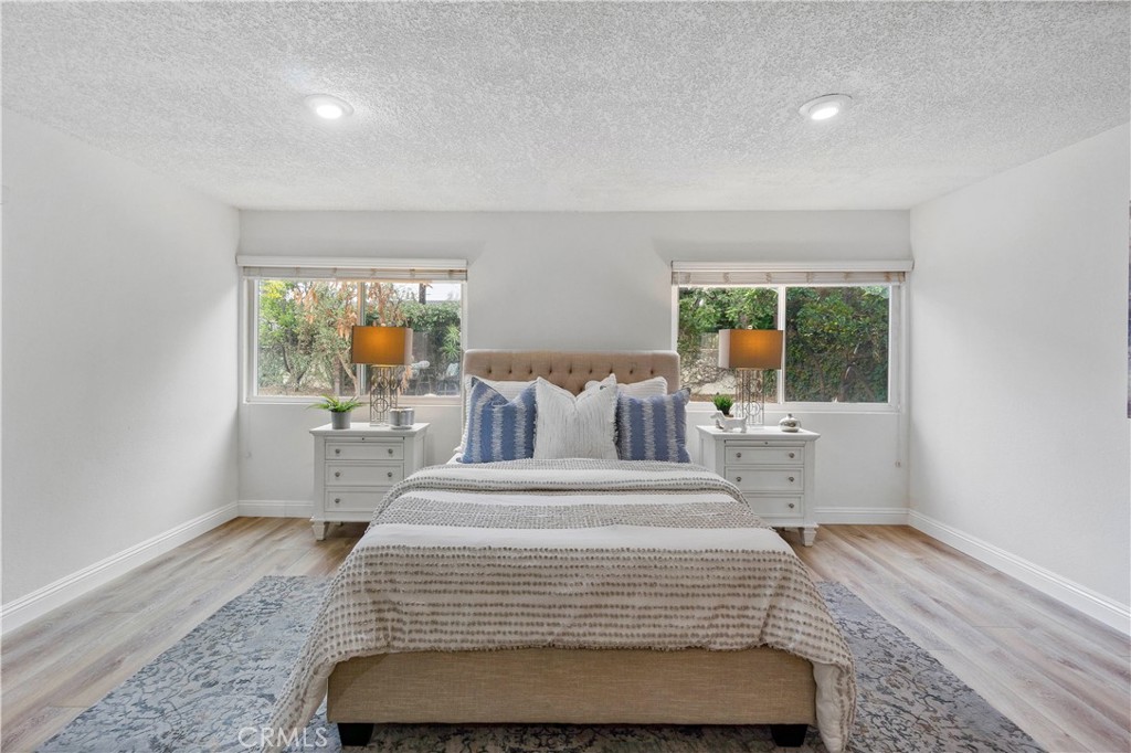 2338 N Towner Street