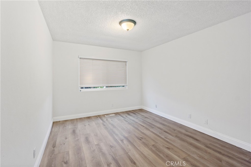 2338 N Towner Street