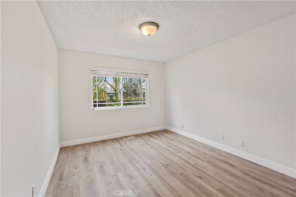 2338 N Towner Street