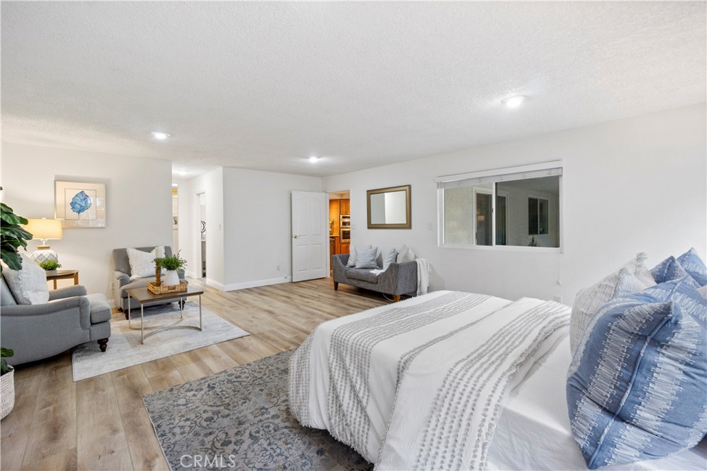 2338 N Towner Street