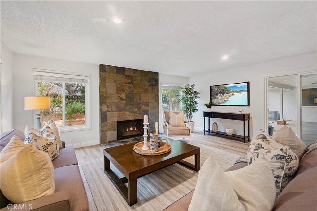 2338 N Towner Street