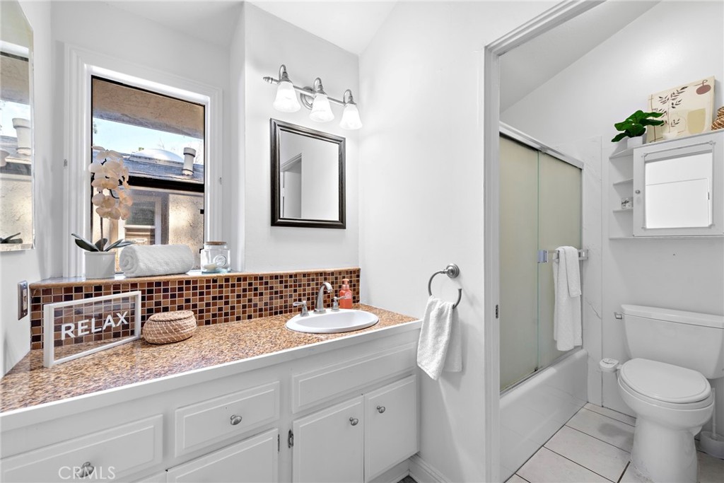 4900 E Chapman Avenue 93