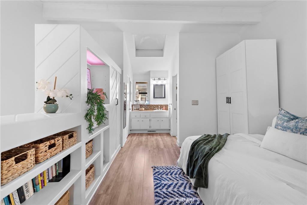 4900 E Chapman Avenue 93