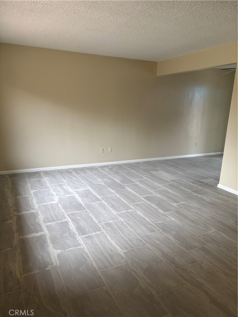 3420 Canoga