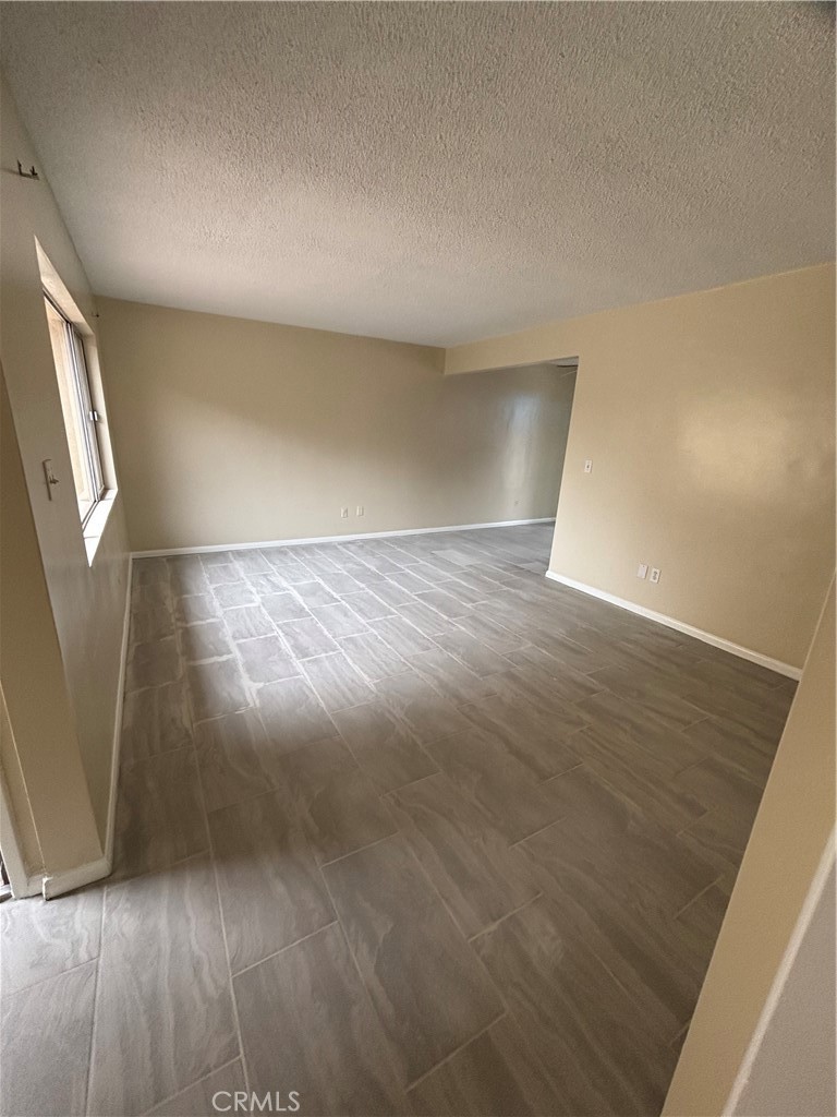 3420 Canoga
