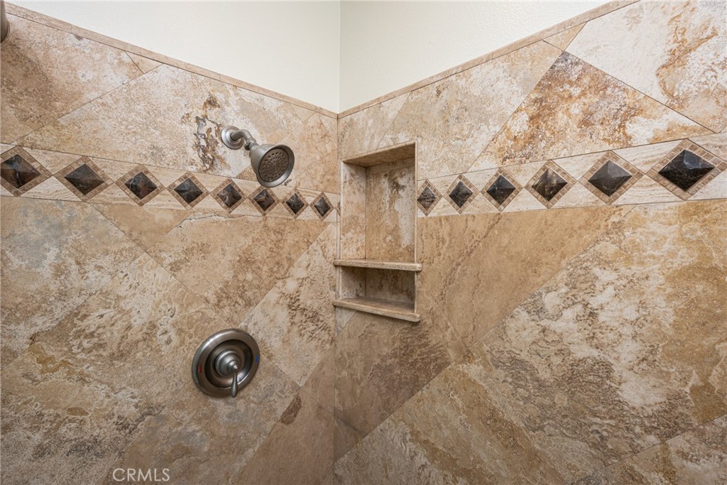 1028 E Mardell Avenue