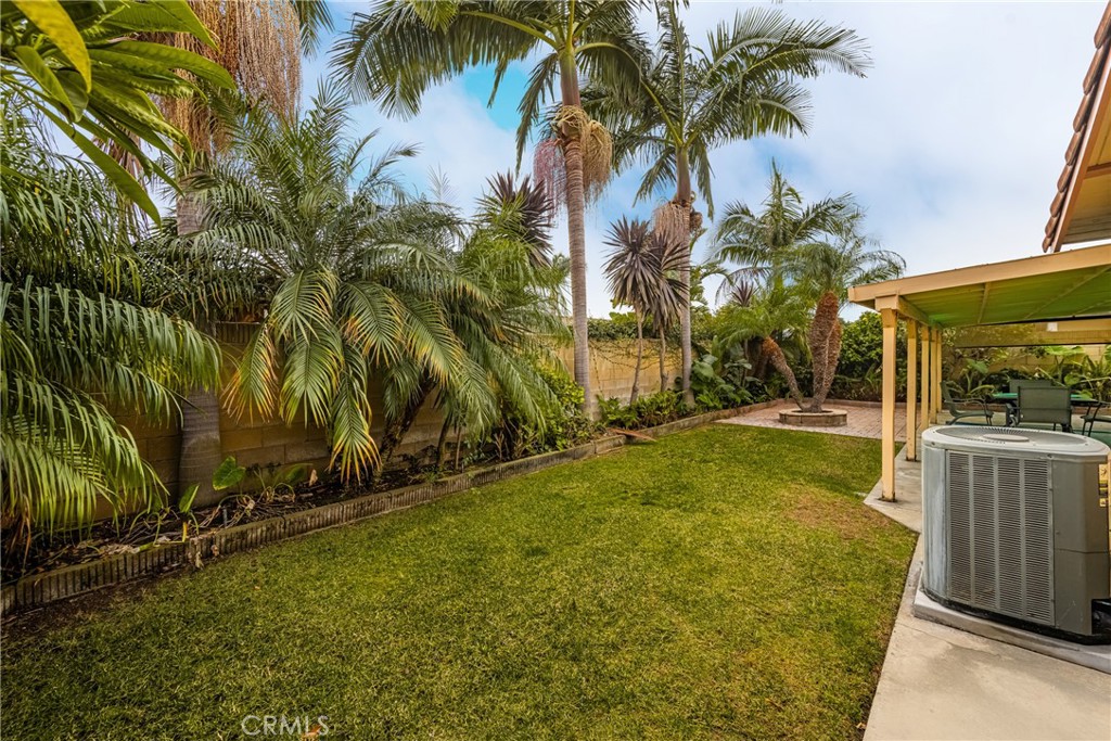 1028 E Mardell Avenue