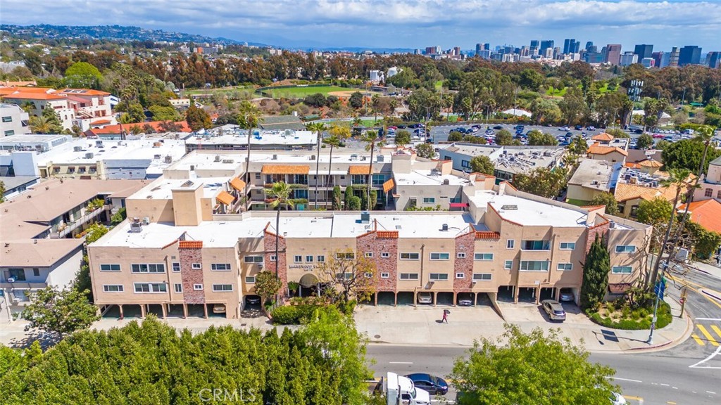 11670 W Sunset Boulevard 214