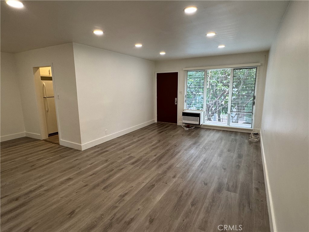 11670 W Sunset Boulevard 214