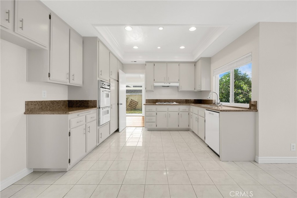 115 N Avenida Cordoba