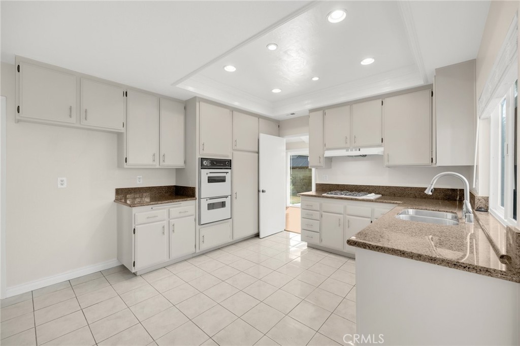 115 N Avenida Cordoba