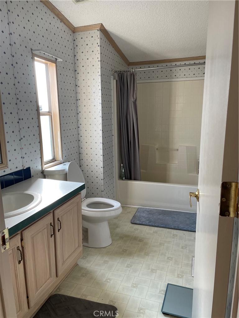 3667 W Valley Boulevard