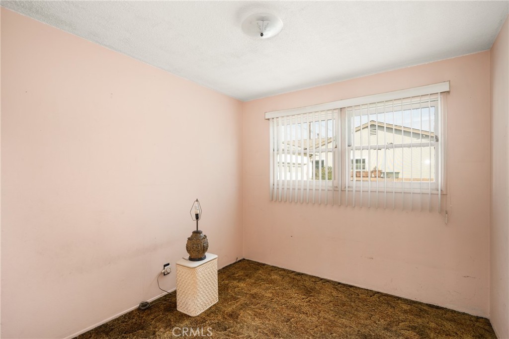 6623 Pioneer Boulevard