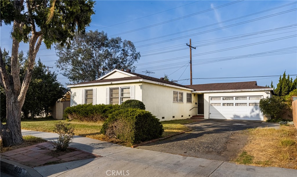 6623 Pioneer Boulevard