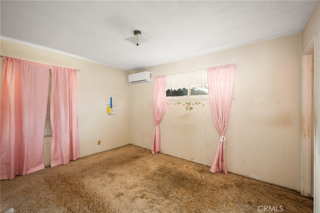 6623 Pioneer Boulevard