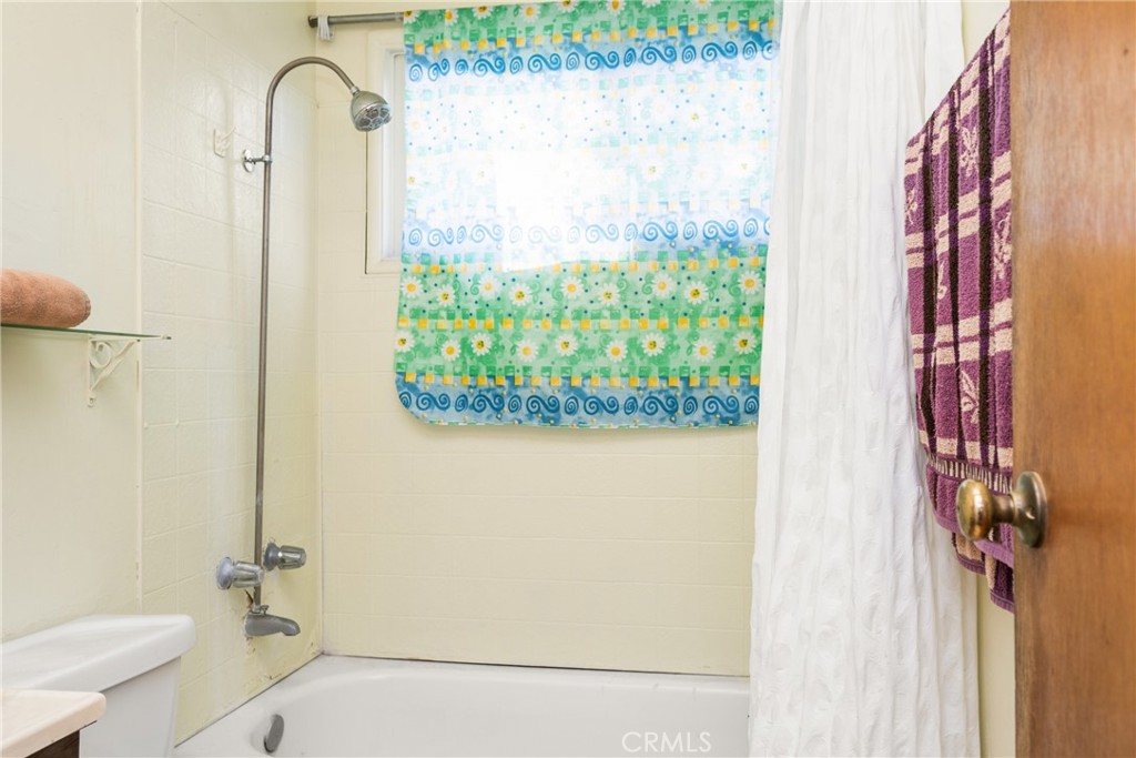 6623 Pioneer Boulevard