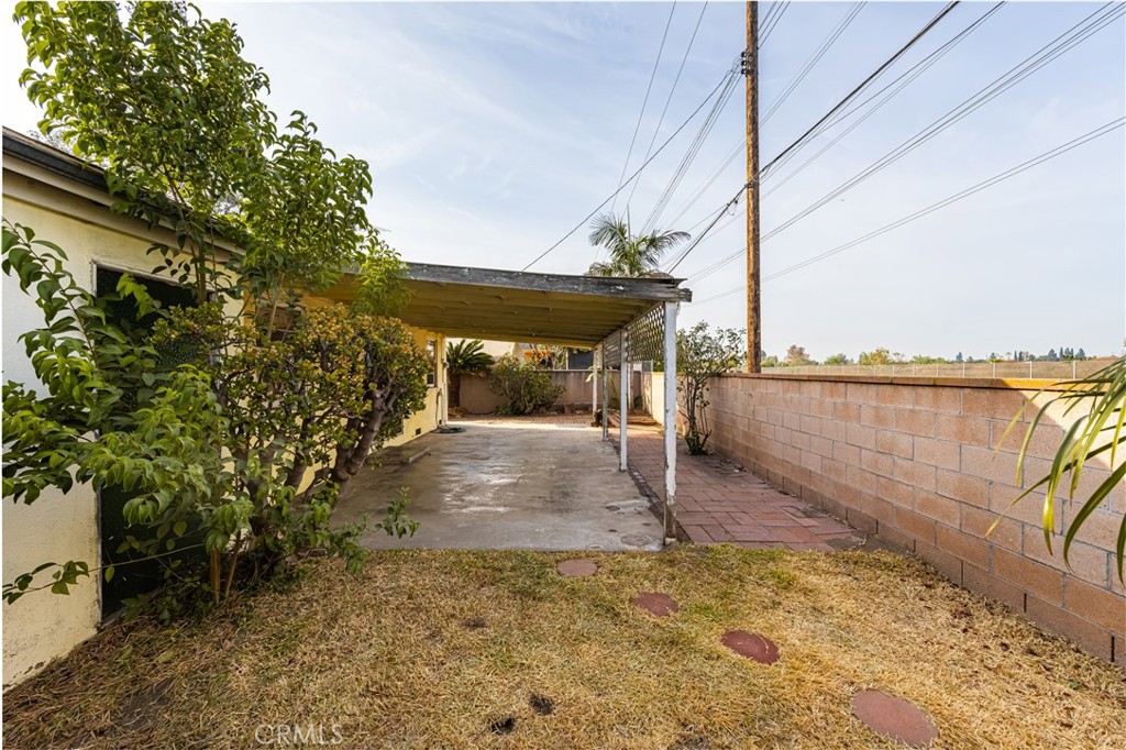 6623 Pioneer Boulevard