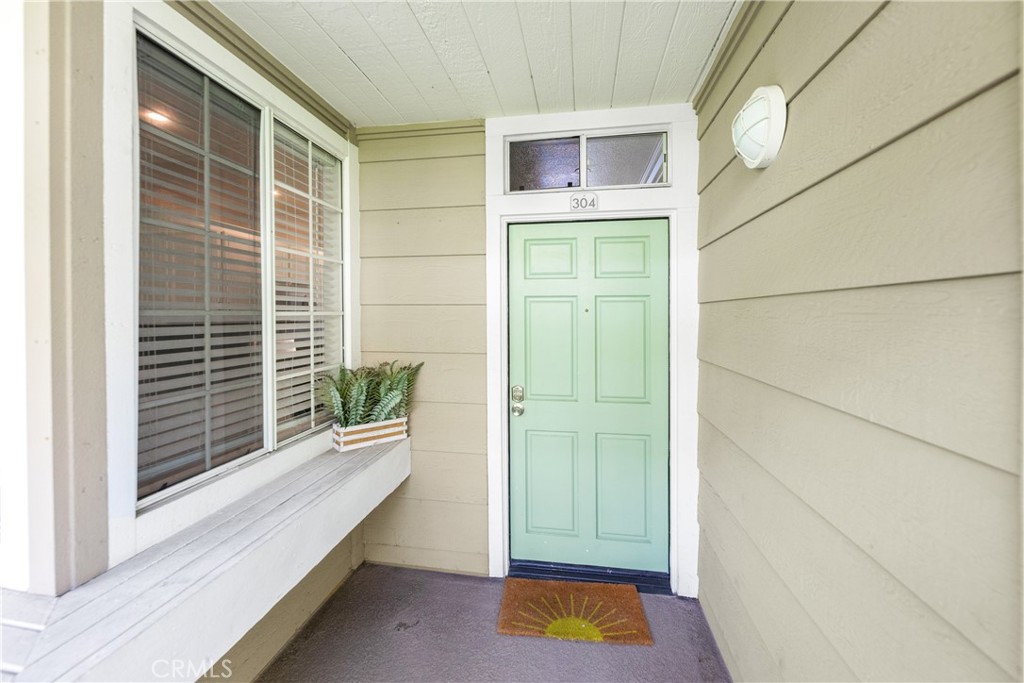 20301 Bluffside Circle 304