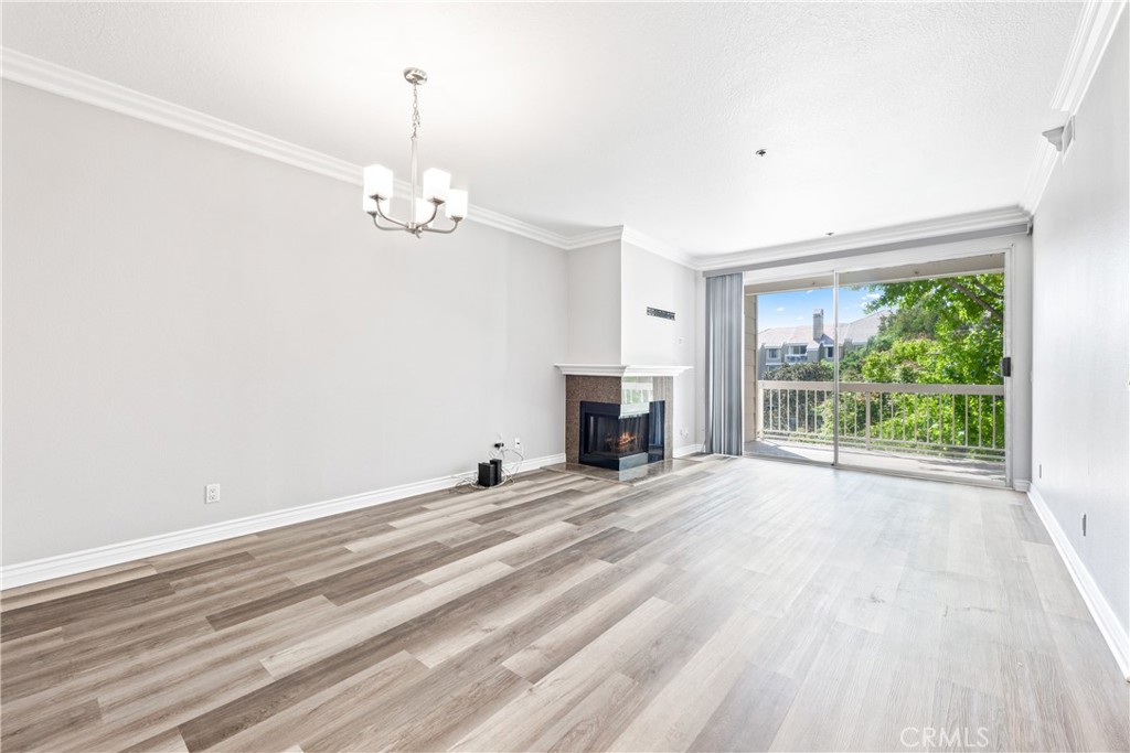 20301 Bluffside Circle 304