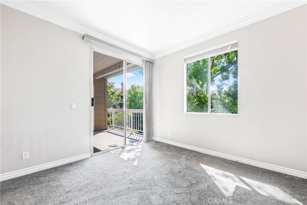 20301 Bluffside Circle 304