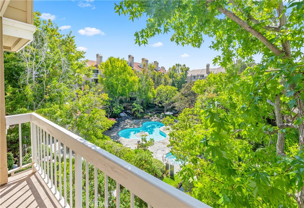 20301 Bluffside Circle 304