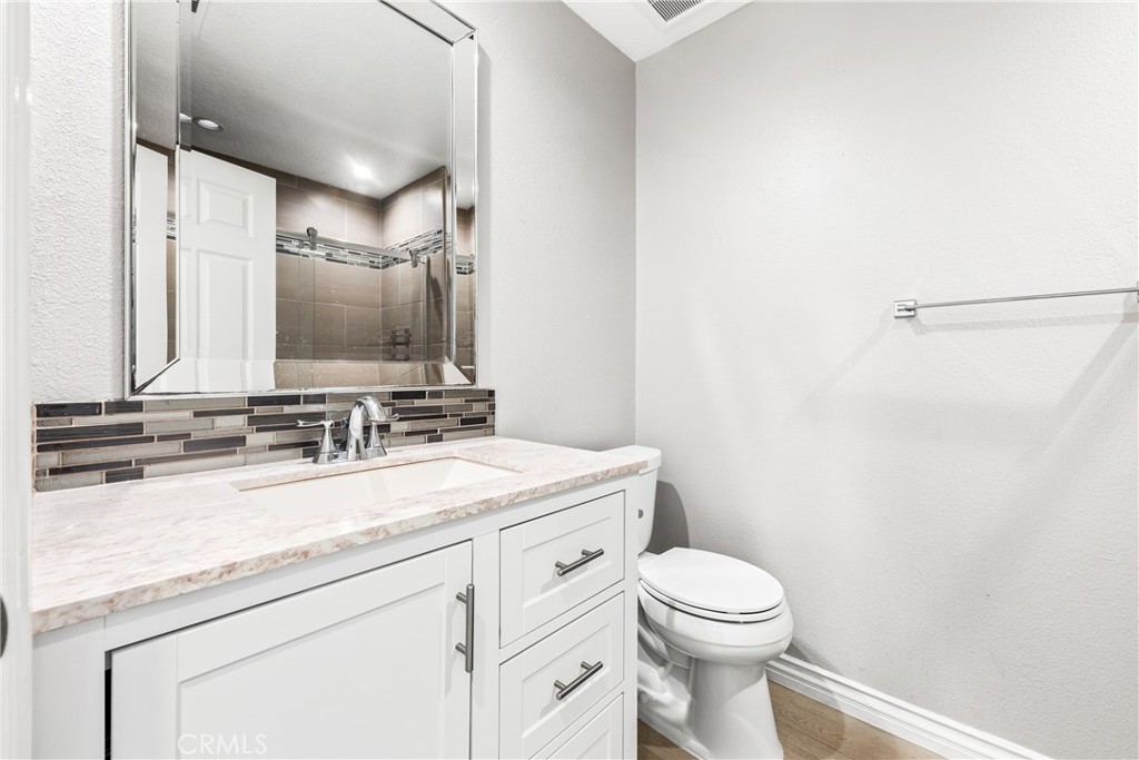 20301 Bluffside Circle 304