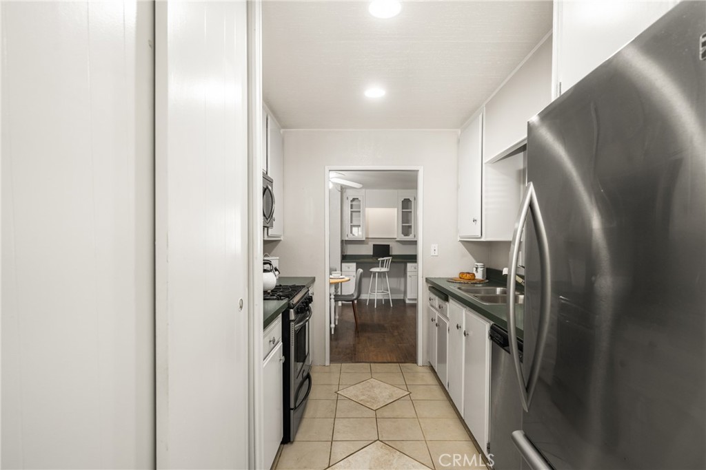 16742 Lake Forest Lane