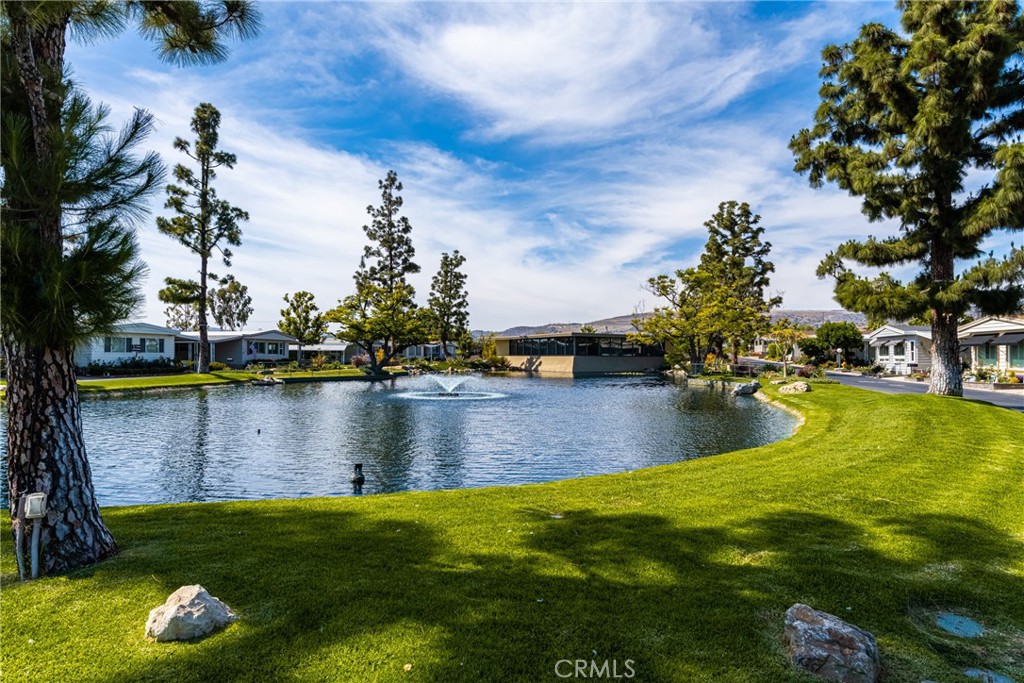 16742 Lake Forest Lane