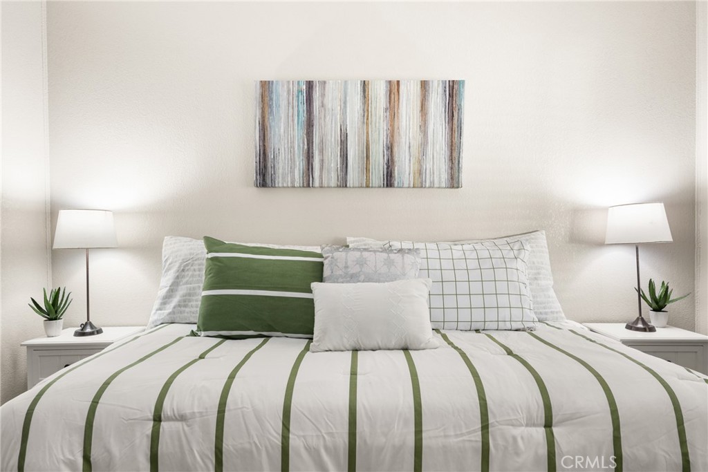 16742 Lake Forest Lane