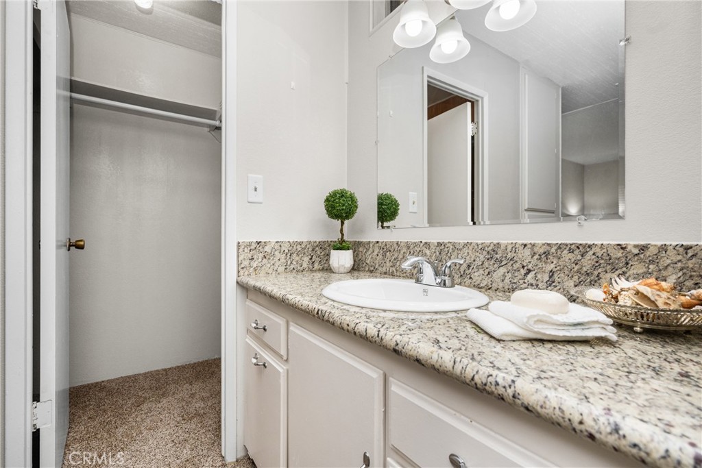 16742 Lake Forest Lane