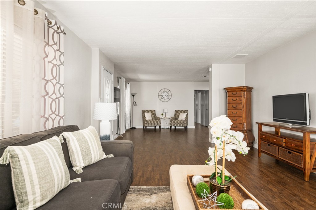 16742 Lake Forest Lane