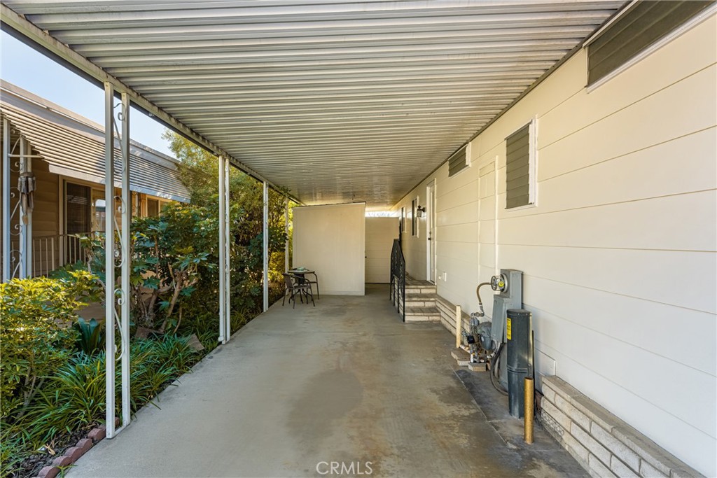 16742 Lake Forest Lane