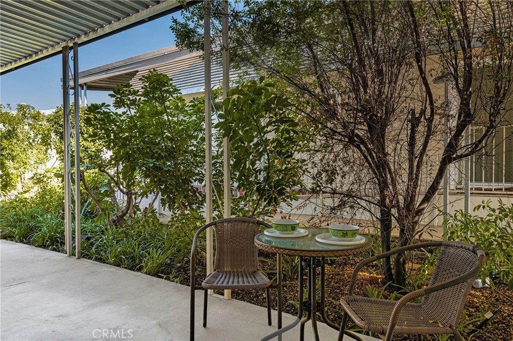 16742 Lake Forest Lane