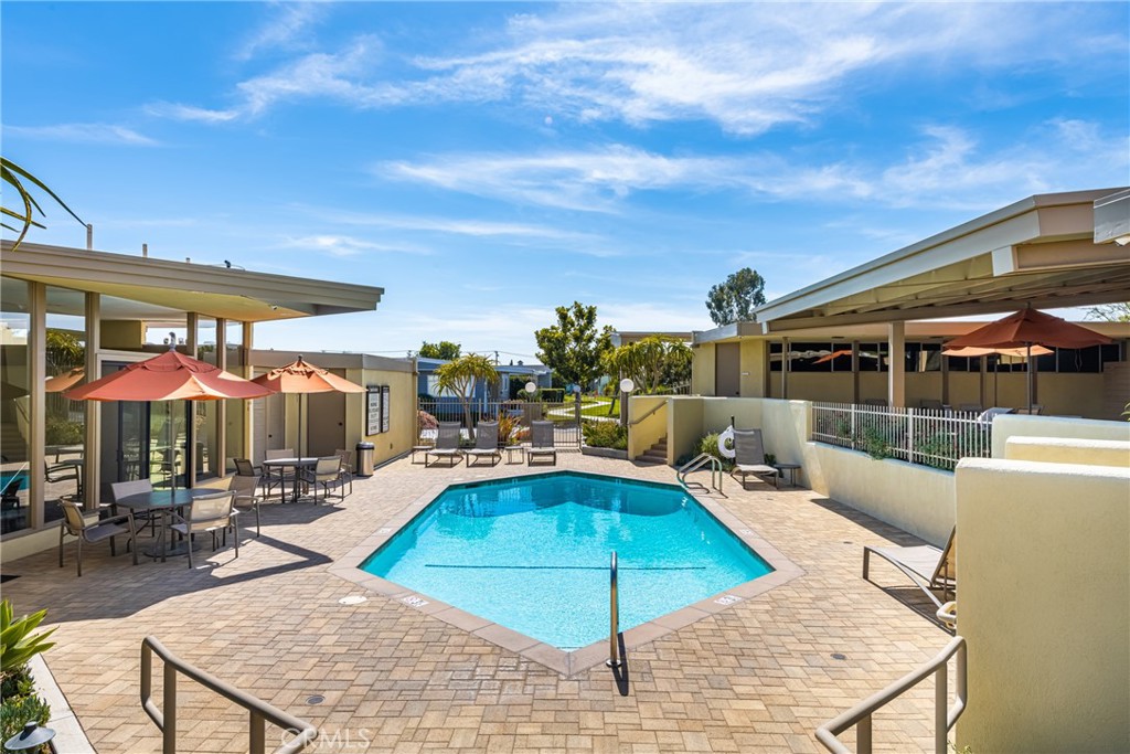 16742 Lake Forest Lane