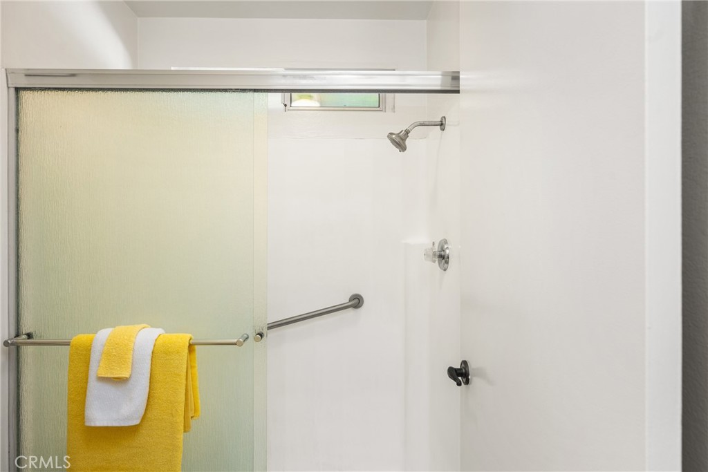 1917 W Las Palmas Circle