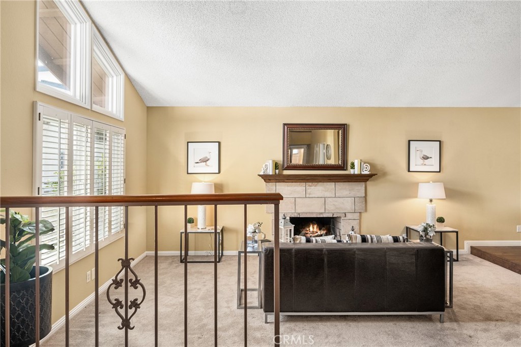 1917 W Las Palmas Circle