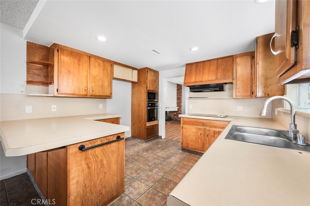 9802 Effingham Drive