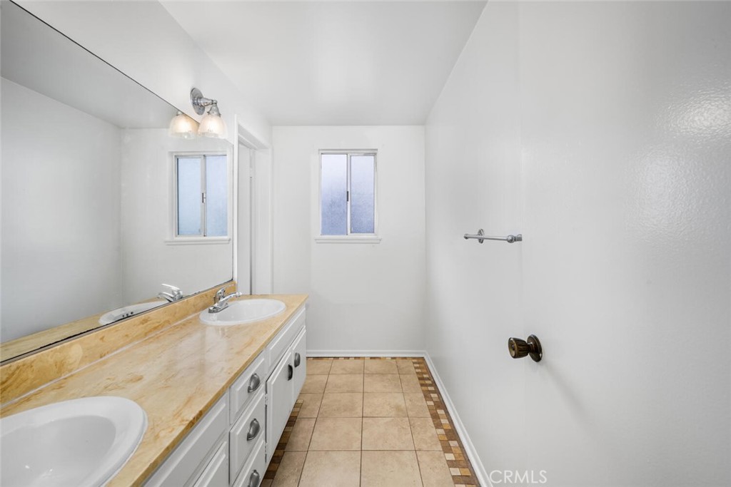 9802 Effingham Drive