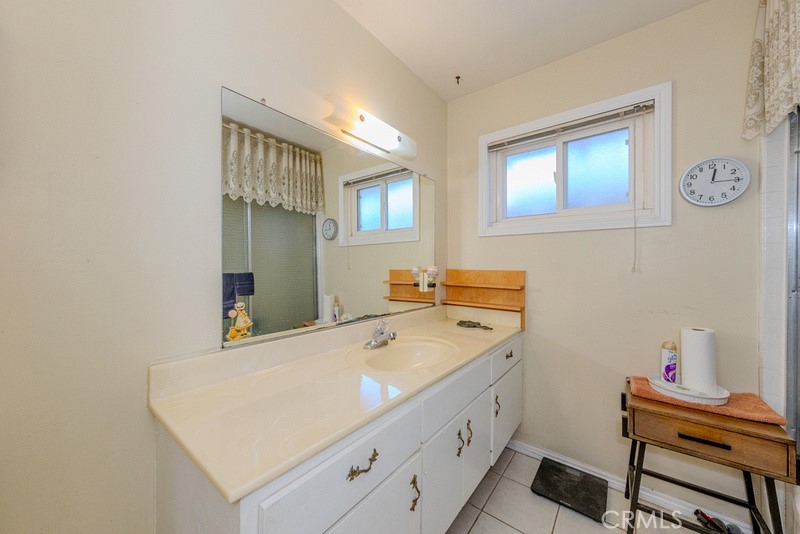 2034 E Santa Clara Avenue D4