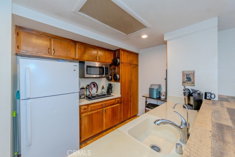 2034 E Santa Clara Avenue D4