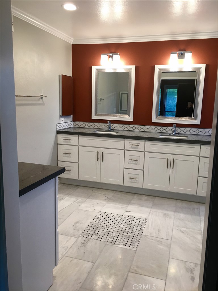 6648 E Leafwood Drive