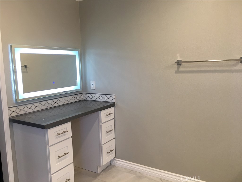 6648 E Leafwood Drive