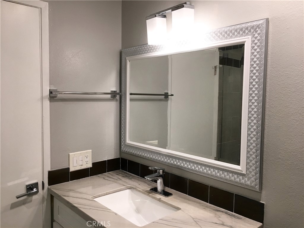 6648 E Leafwood Drive